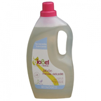 Jabón prendas delicadas Biobel 1.5l