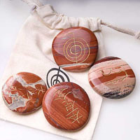 Set de cuatro piedras de reiki jaspe rojo