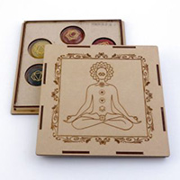 Set chakras grabados en caja madera